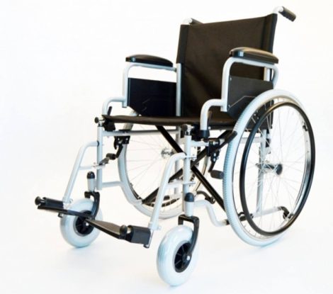  GM 4200  Standard Kerekesszék 
