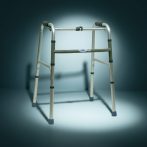   Állítható magasságú összecsukható járókeret Mobiak 0809360