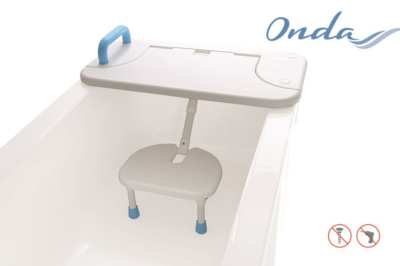 Felhajtható fürdőkádpad zuhanyszékkel Onda